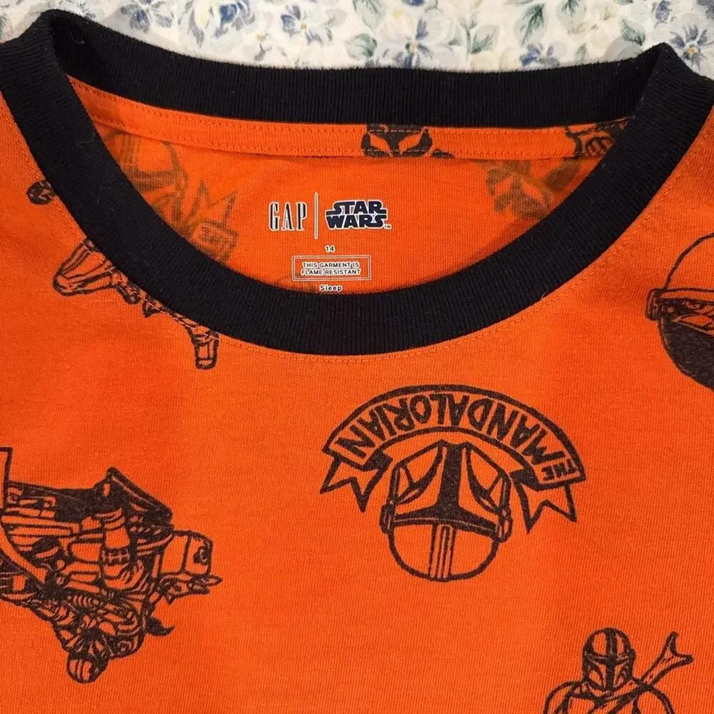 Gap Kids The Mandalorian Graphic T-Shirt – Size 14